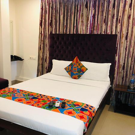 Astra Hotels & Suites - Hsr Layout Sector 1, Near Ecospace Bellandur Bangalore Esterno foto