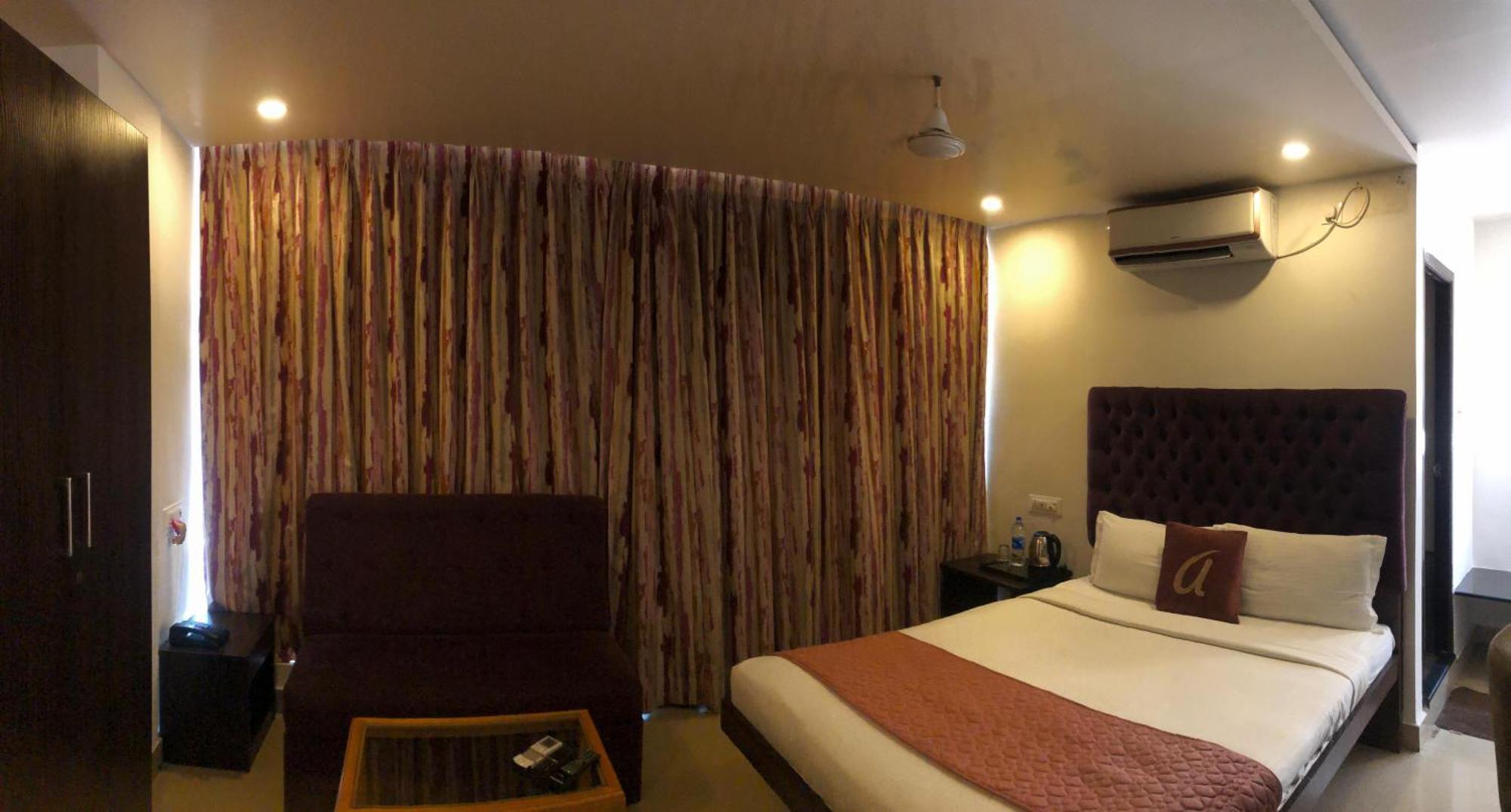 Astra Hotels & Suites - Hsr Layout Sector 1, Near Ecospace Bellandur Bangalore Esterno foto